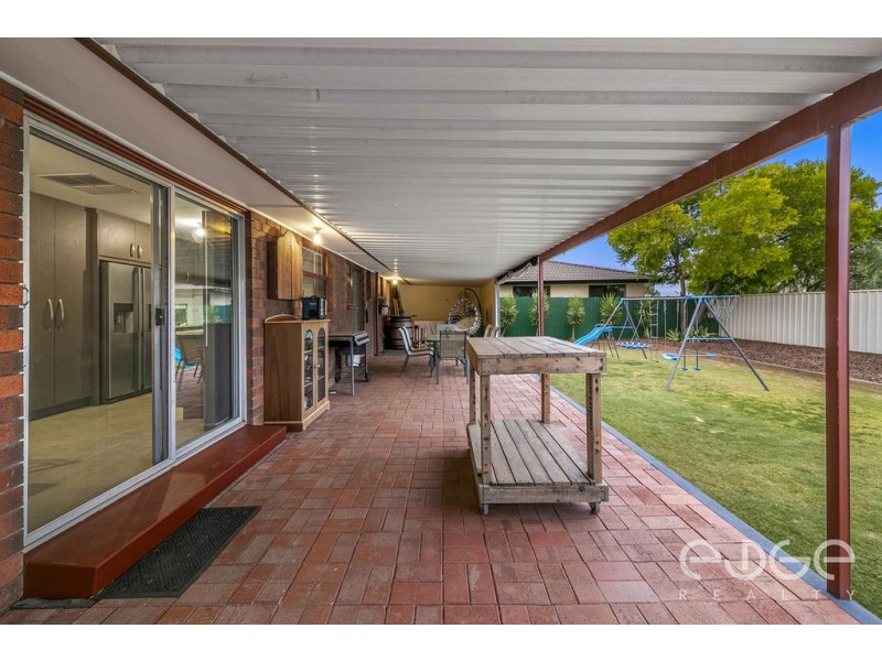 35 Carney Close, Salisbury Plain SA 5109