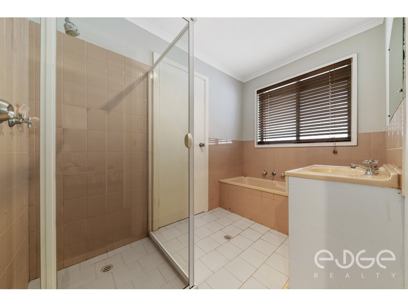 25 Geoffrey Street, Lewiston SA 5501