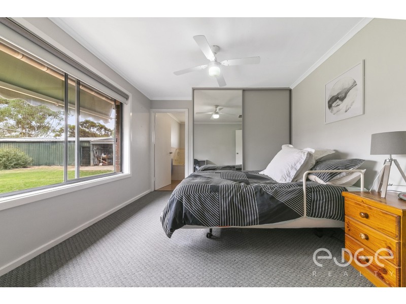 25 Geoffrey Street, Lewiston SA 5501