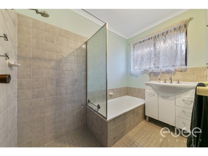 16 Holden Court, Paralowie SA 5108