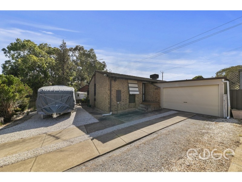 33 Cardnell Crescent, Elizabeth East SA 5112