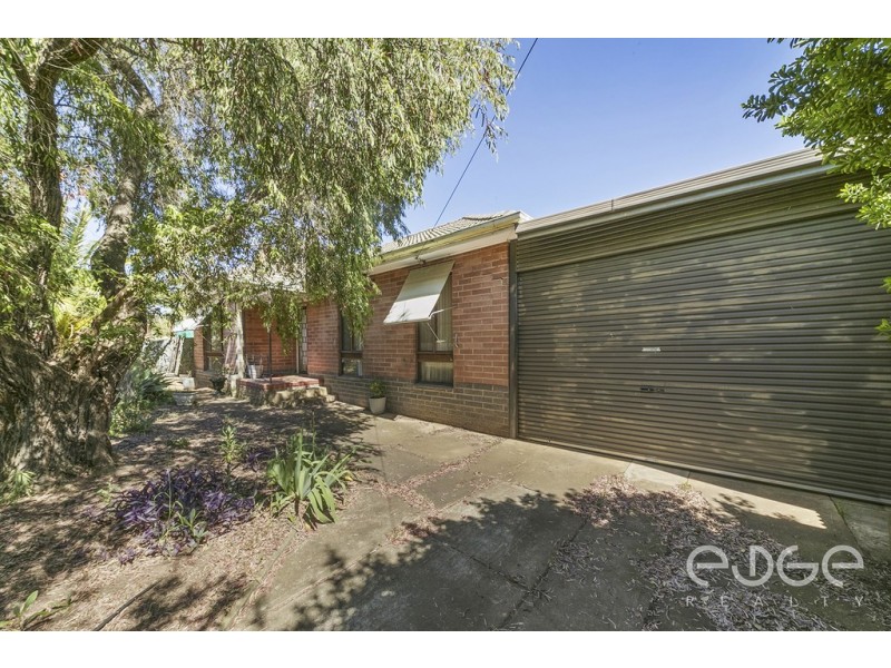 12 Hawk Street, Elizabeth Park SA 5113