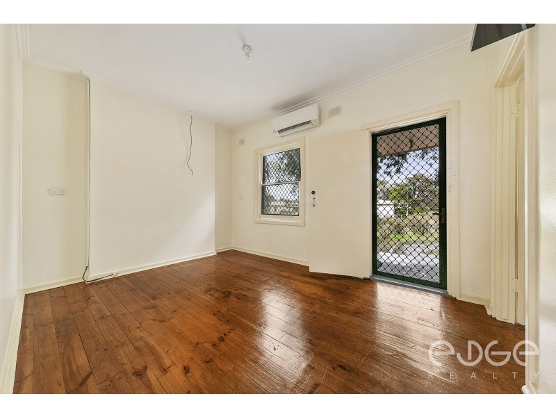 15 Holcomb Street, Elizabeth East SA 5112