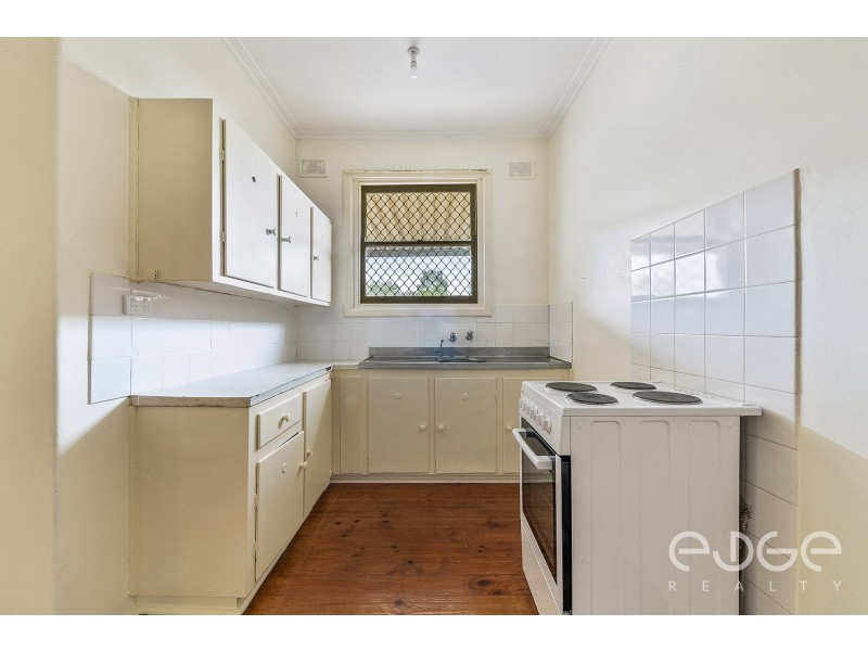 15 Holcomb Street, Elizabeth East SA 5112