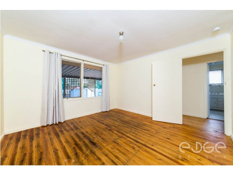 39 Barrington Road, Elizabeth Downs SA 5113