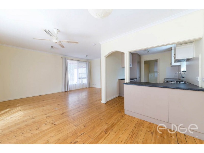 39 Barrington Road, Elizabeth Downs SA 5113