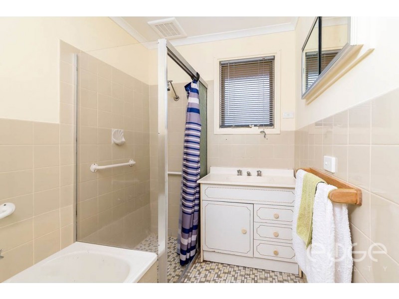 39 Barrington Road, Elizabeth Downs SA 5113