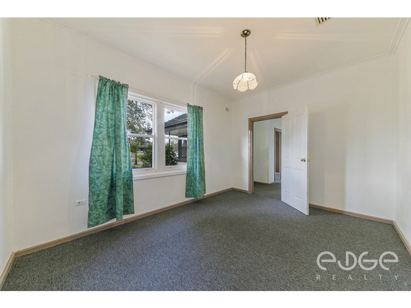 25 Siddall Road, Elizabeth Vale SA 5112