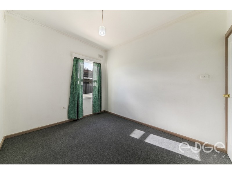 25 Siddall Road, Elizabeth Vale SA 5112