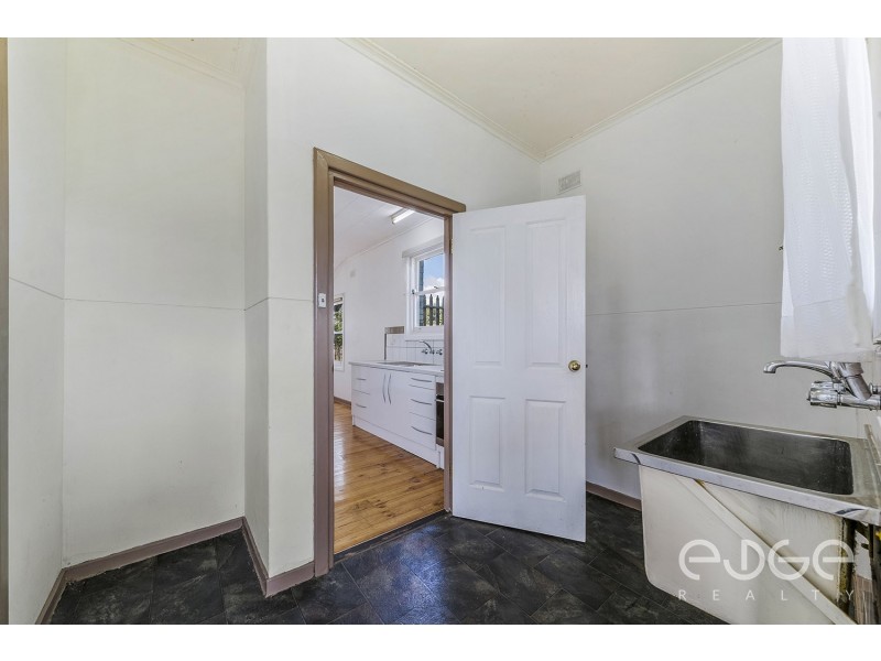 25 Siddall Road, Elizabeth Vale SA 5112