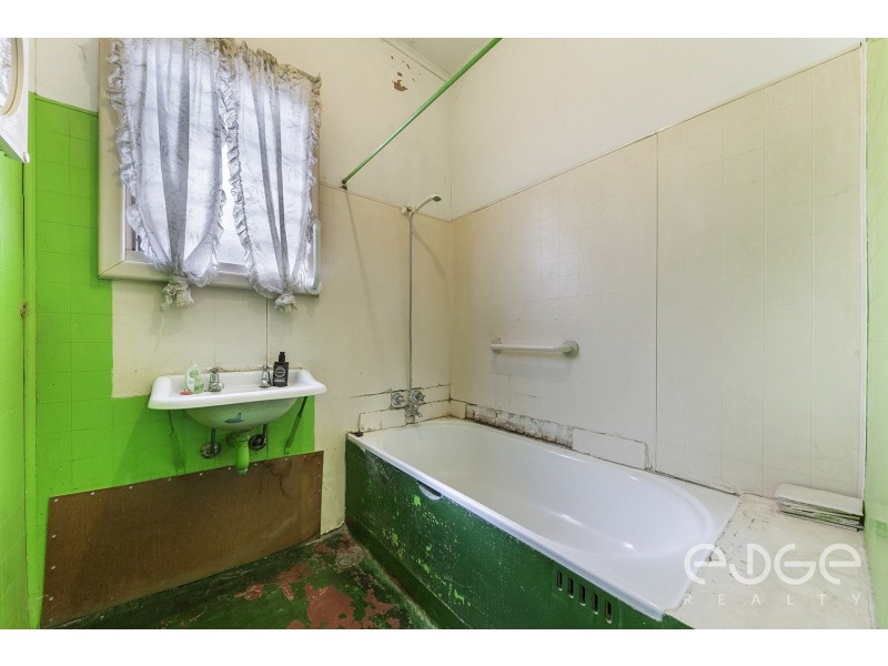 37 Spruance Road, Elizabeth East SA 5112