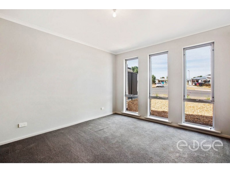 9 Carey Street, Elizabeth Park SA 5113