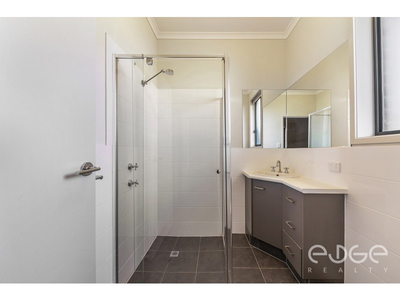 15 Broadwater Place, Blakeview SA 5114