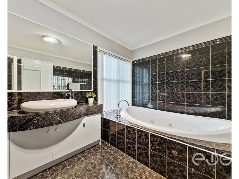 4 Staunton Road, Golden Grove SA 5125