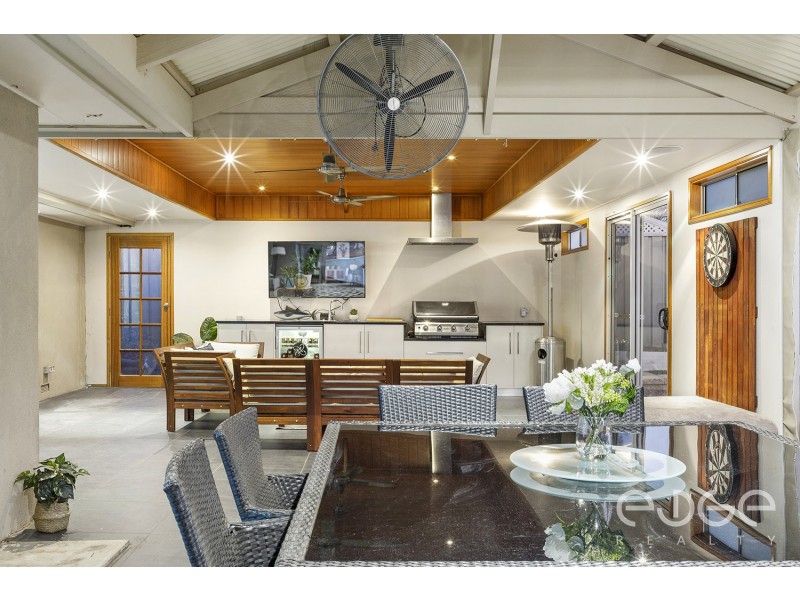 65 Canterbury Drive, Salisbury Heights SA 5109