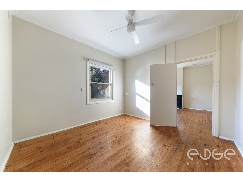 24 Durdin Road, Elizabeth Vale SA 5112