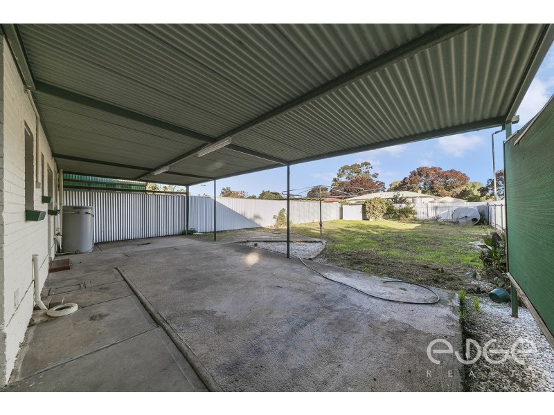 24 Durdin Road, Elizabeth Vale SA 5112