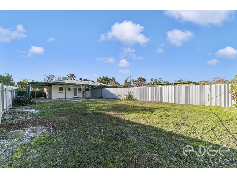 24 Durdin Road, Elizabeth Vale SA 5112