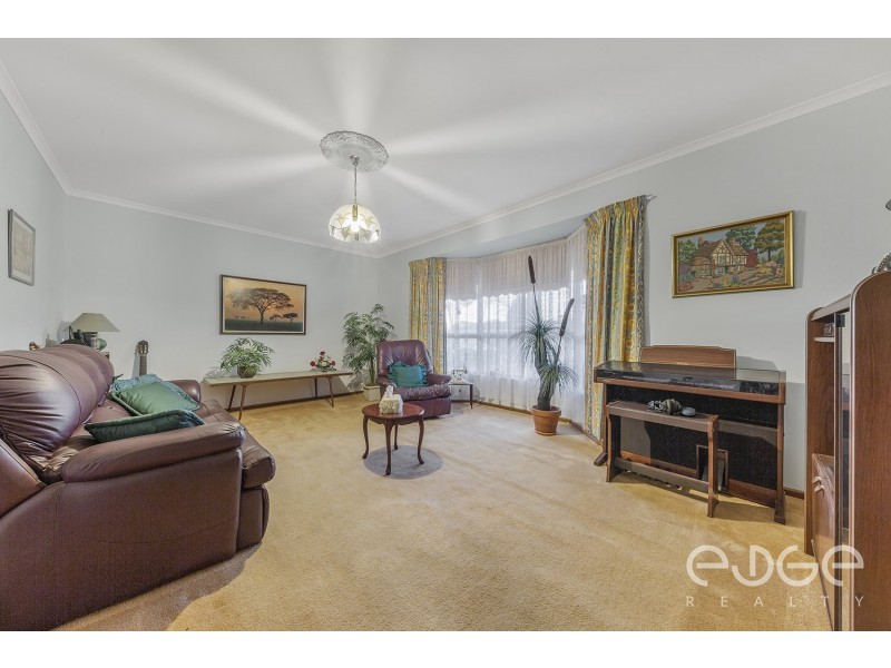 20 Coachhouse Drive, Gulfview Heights SA 5096