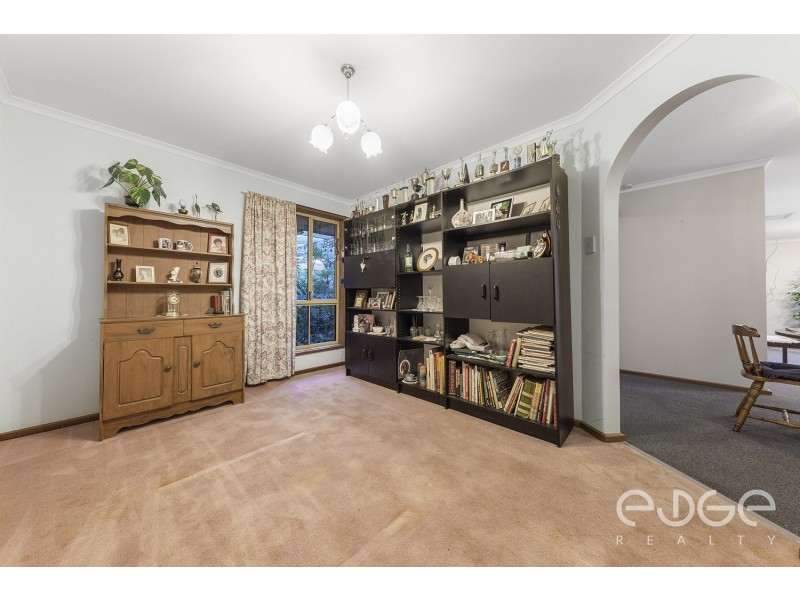 20 Coachhouse Drive, Gulfview Heights SA 5096