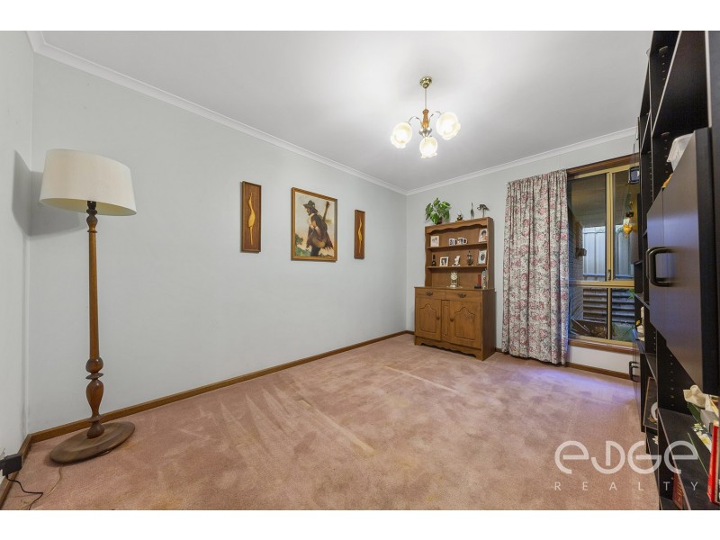 20 Coachhouse Drive, Gulfview Heights SA 5096