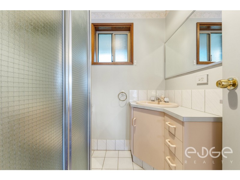 20 Coachhouse Drive, Gulfview Heights SA 5096