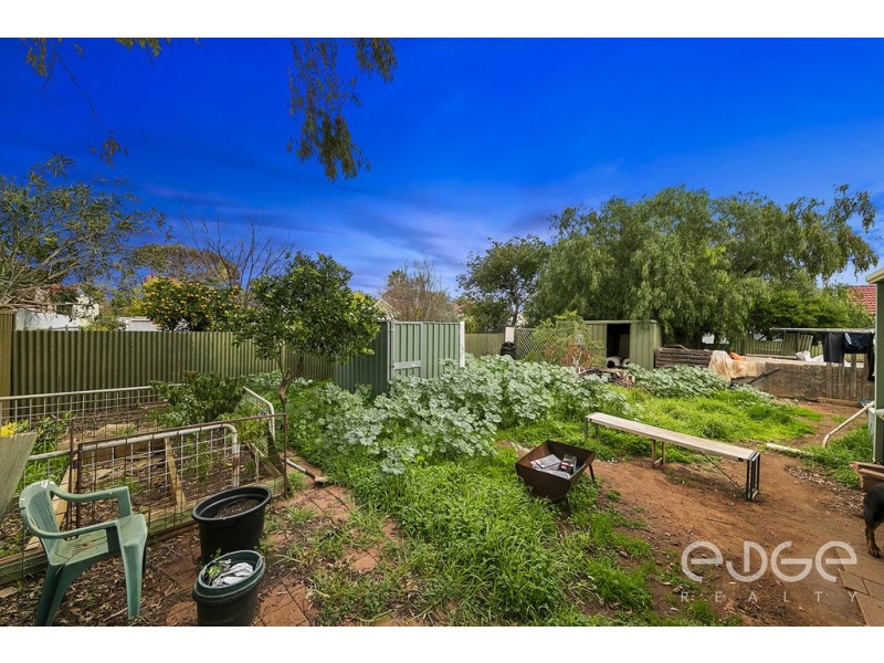 64 St Leonard Crescent, Elizabeth Downs SA 5113