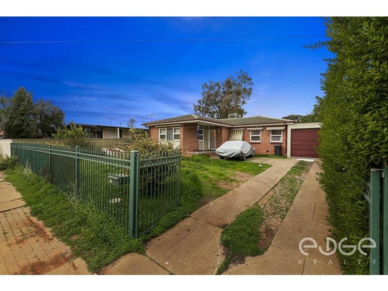 64 St Leonard Crescent, Elizabeth Downs SA 5113