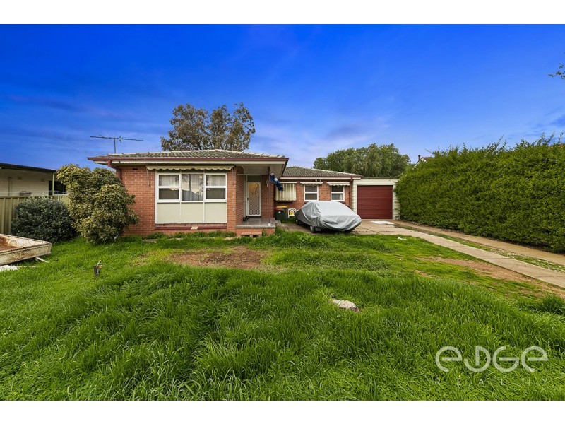 64 St Leonard Crescent, Elizabeth Downs SA 5113