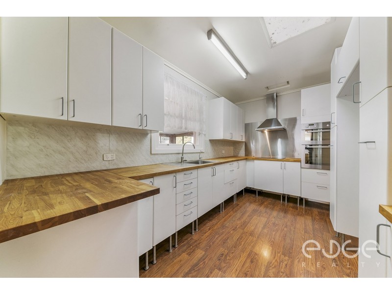 136 Halsey Road, Elizabeth East SA 5112