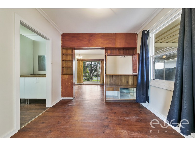 136 Halsey Road, Elizabeth East SA 5112