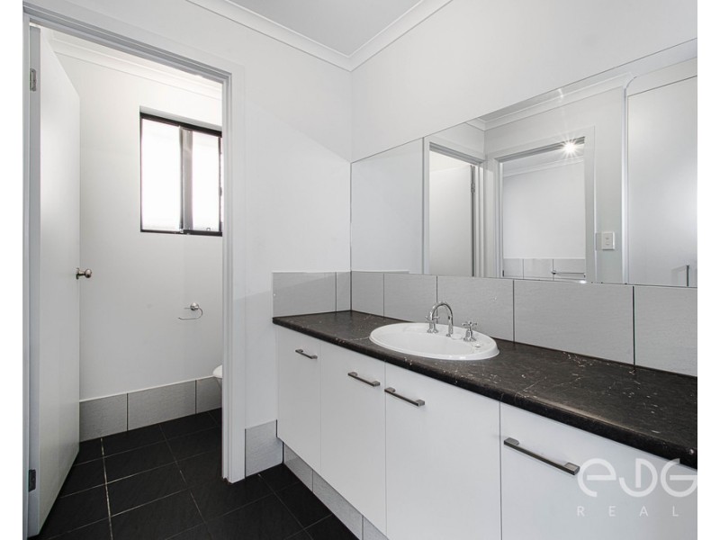 17 Cherry Avenue, Direk SA 5110