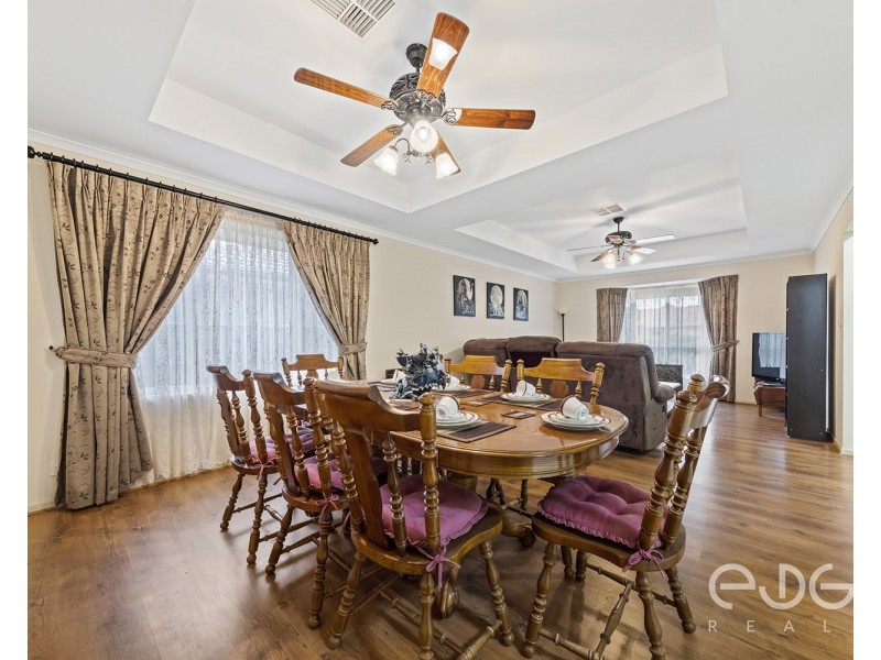 15 St George Court, Andrews Farm SA 5114