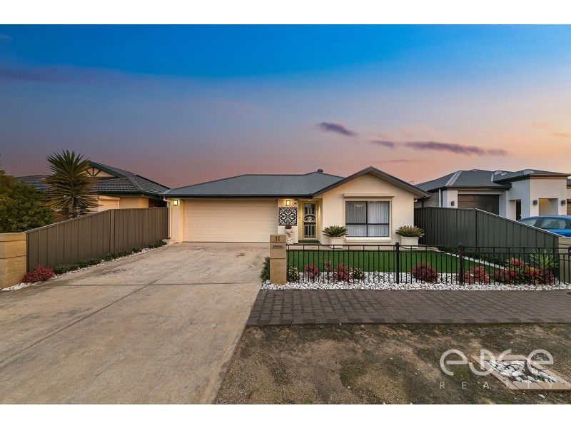 11 Alexandrina Crescent, Andrews Farm SA 5114