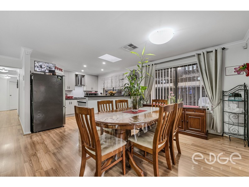 11 Alexandrina Crescent, Andrews Farm SA 5114