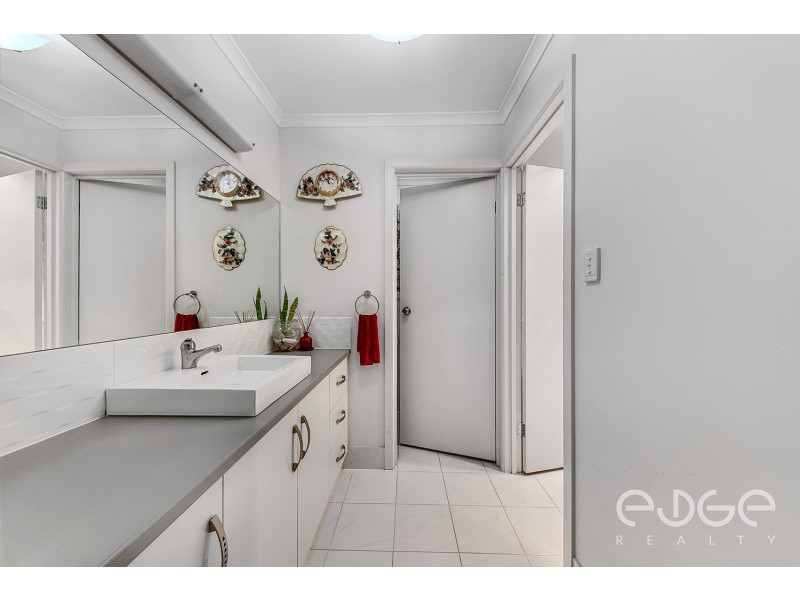 11 Alexandrina Crescent, Andrews Farm SA 5114