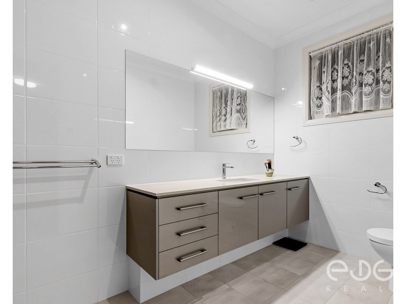 16 Margaret Street, Blakeview SA 5114