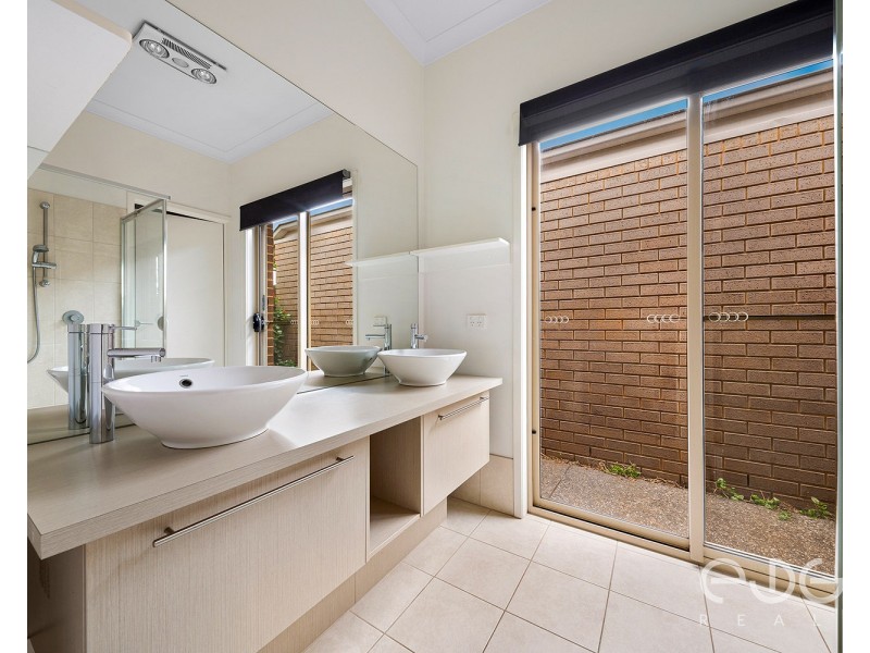 1 Howegate Lane, Blakeview SA 5114
