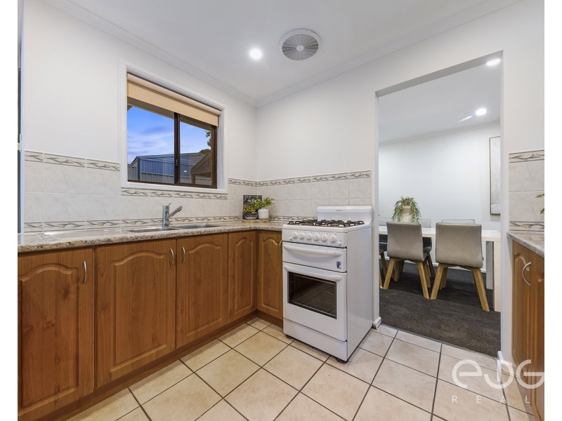 17 Kerrison Avenue, Ridgehaven SA 5097