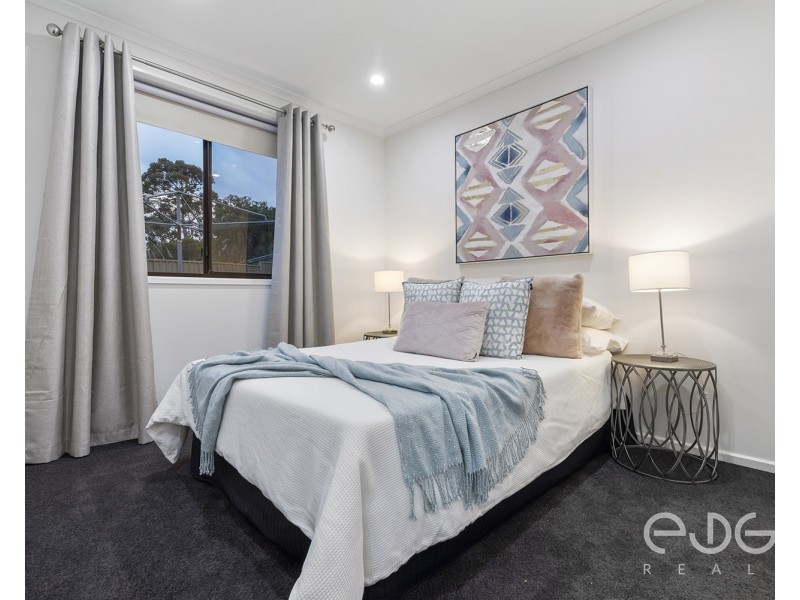 17 Kerrison Avenue, Ridgehaven SA 5097