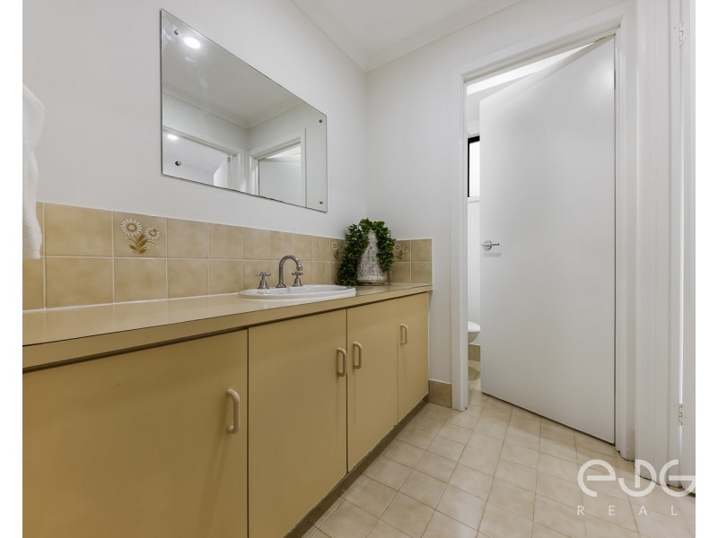 17 Kerrison Avenue, Ridgehaven SA 5097
