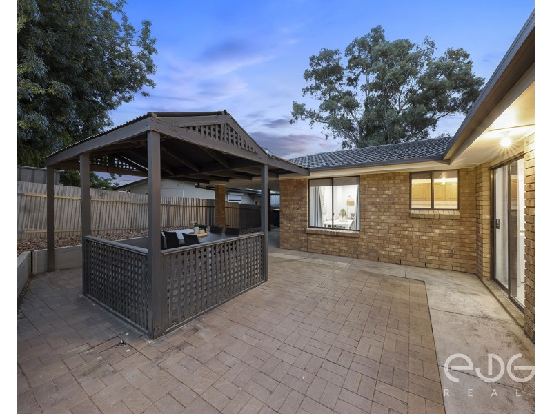 17 Kerrison Avenue, Ridgehaven SA 5097