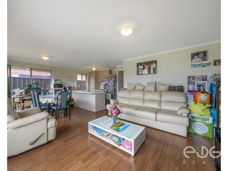 34 Riesling Crescent, Andrews Farm SA 5114
