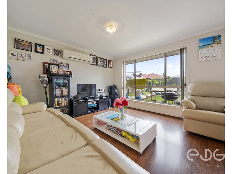 34 Riesling Crescent, Andrews Farm SA 5114
