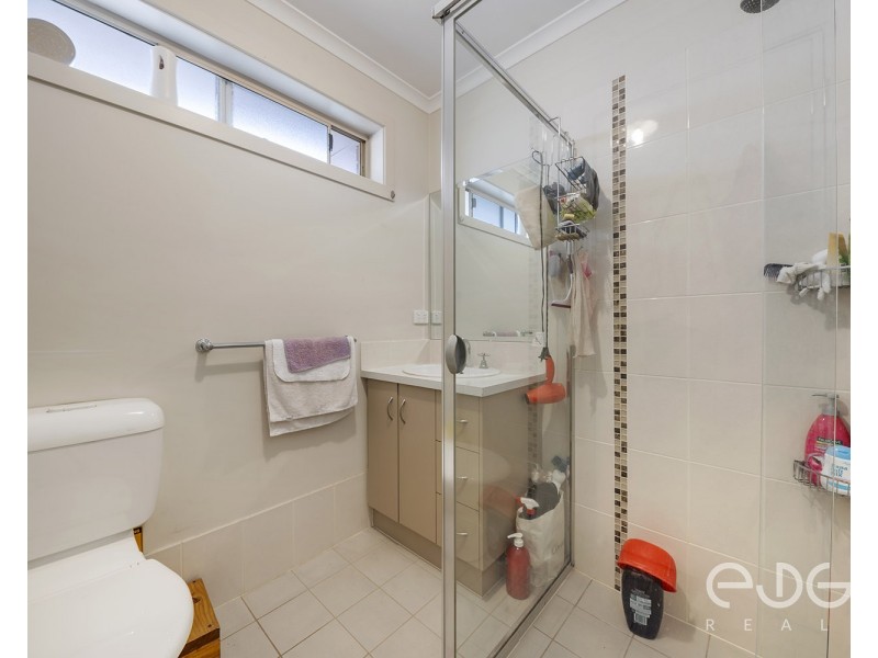34 Riesling Crescent, Andrews Farm SA 5114