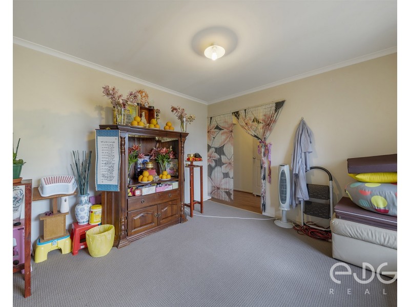 34 Riesling Crescent, Andrews Farm SA 5114