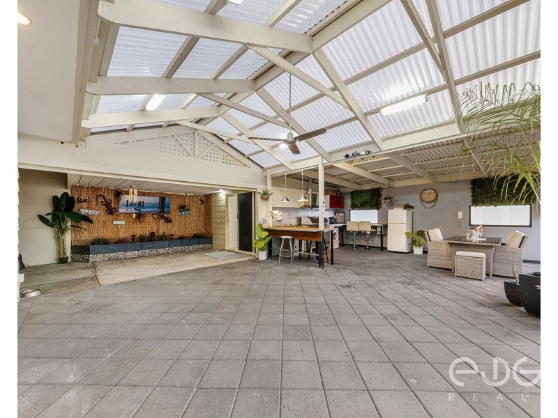 3 Francis Crescent, Salisbury Heights SA 5109