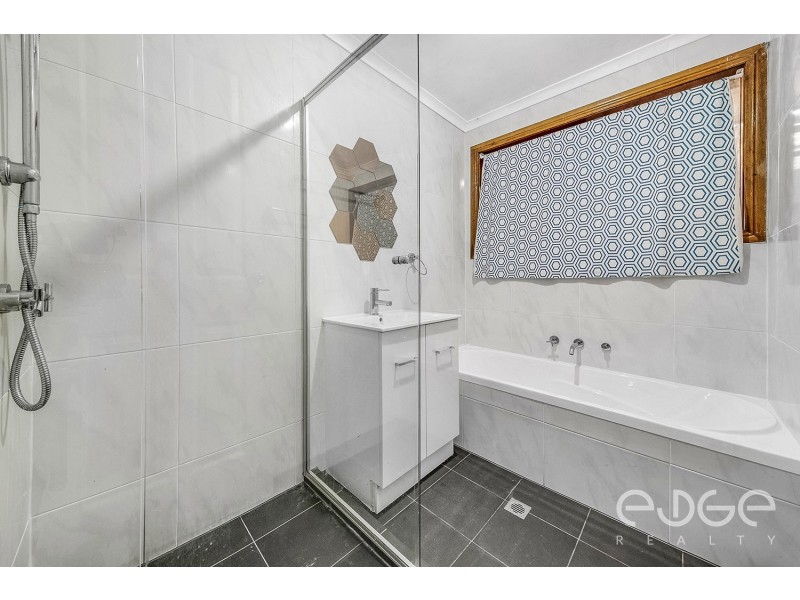 21 Wingate Crescent, Parafield Gardens SA 5107