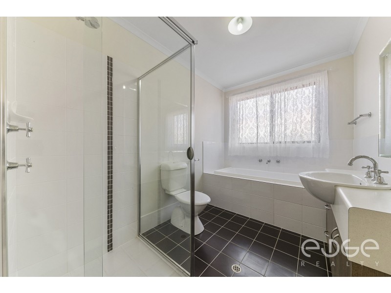 17 St Clair Avenue, Andrews Farm SA 5114