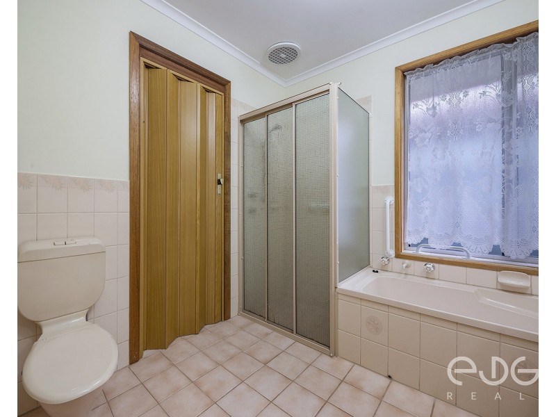 17 Riverview Parade, Blakeview SA 5114